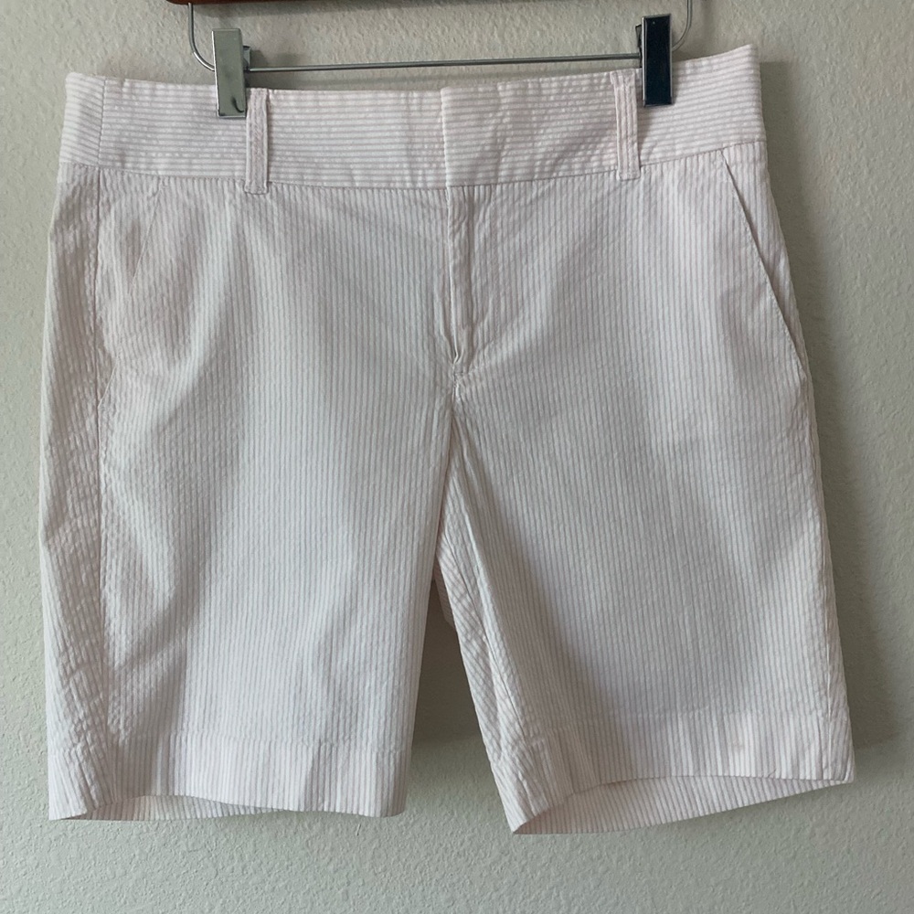 J.Crew Women’s CoralmPink&White Seersucker Pinstripe Stretch Shorts Size 8